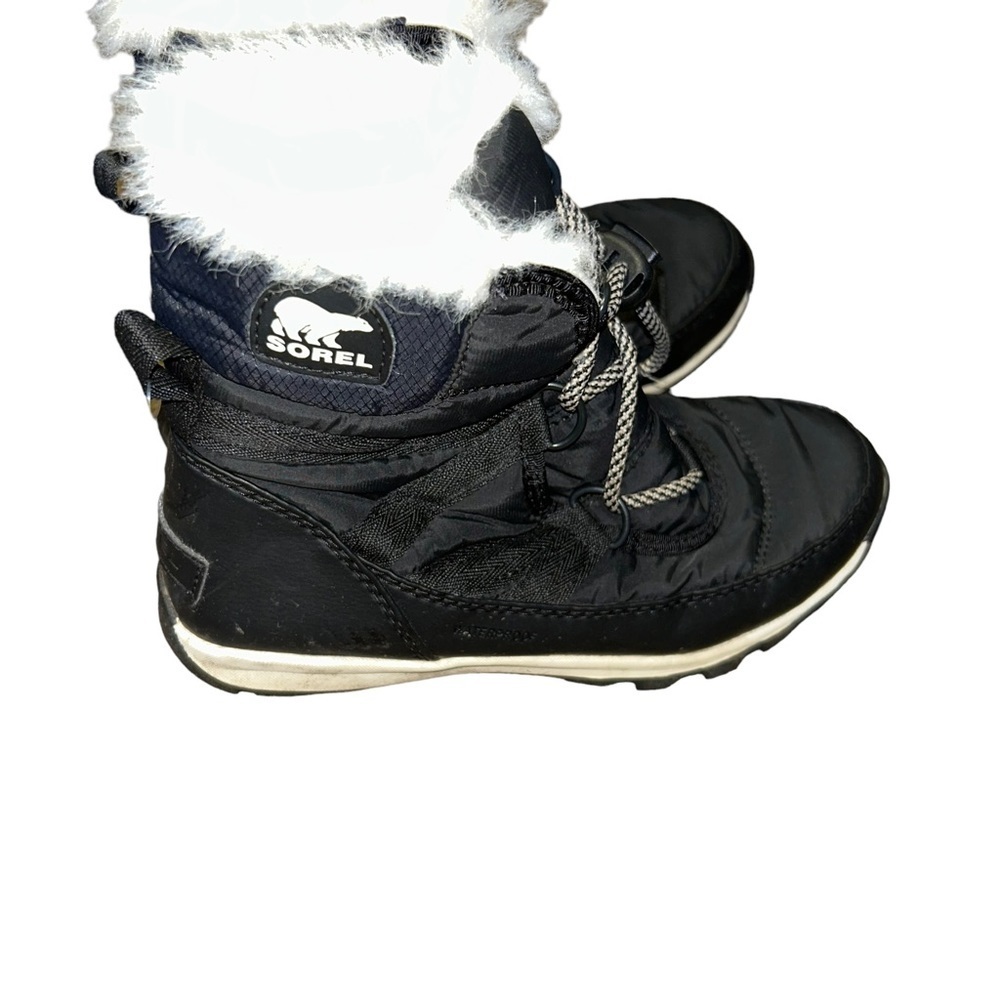 SOREL GIRL'S black WHITNEY WINTER BOOT size 2 youth 2Y